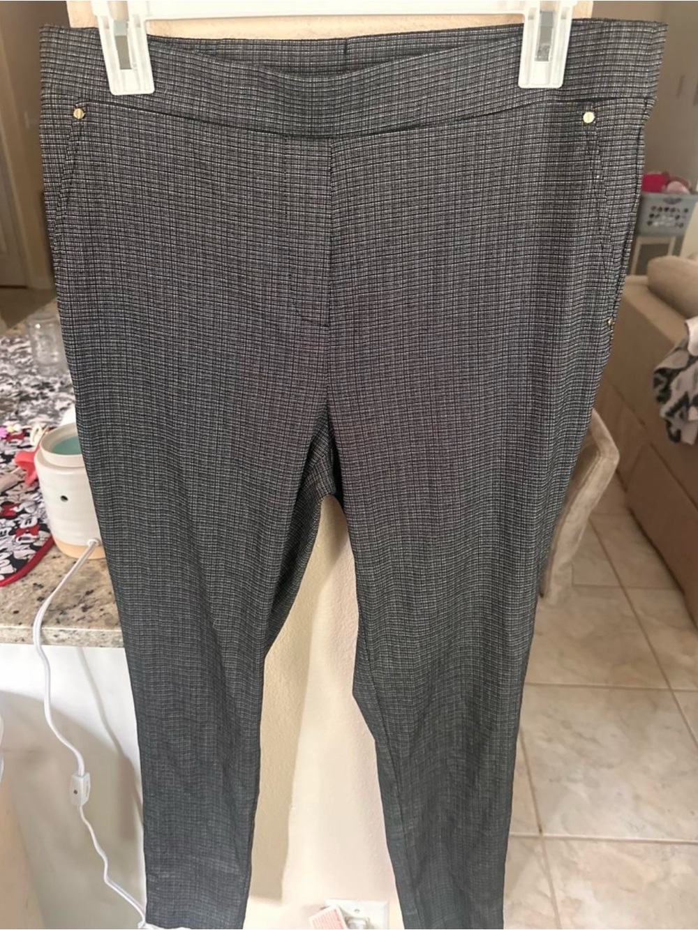 Jones New York Slim Dress Pants in Charcoal Check